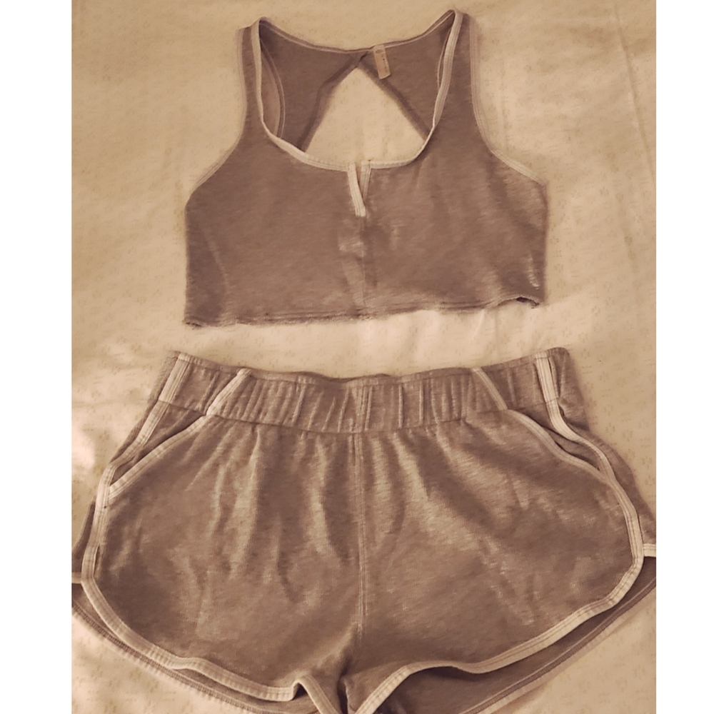 FP Movement short set